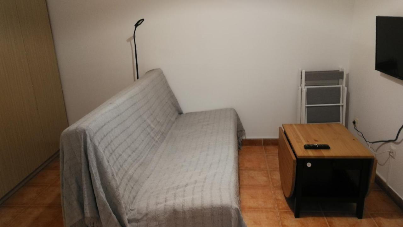 The Clock Apartment Madrid Bagian luar foto